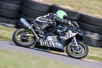 anglesey-no-limits-trackday;anglesey-photographs;anglesey-trackday-photographs;enduro-digital-images;event-digital-images;eventdigitalimages;no-limits-trackdays;peter-wileman-photography;racing-digital-images;trac-mon;trackday-digital-images;trackday-photos;ty-croes